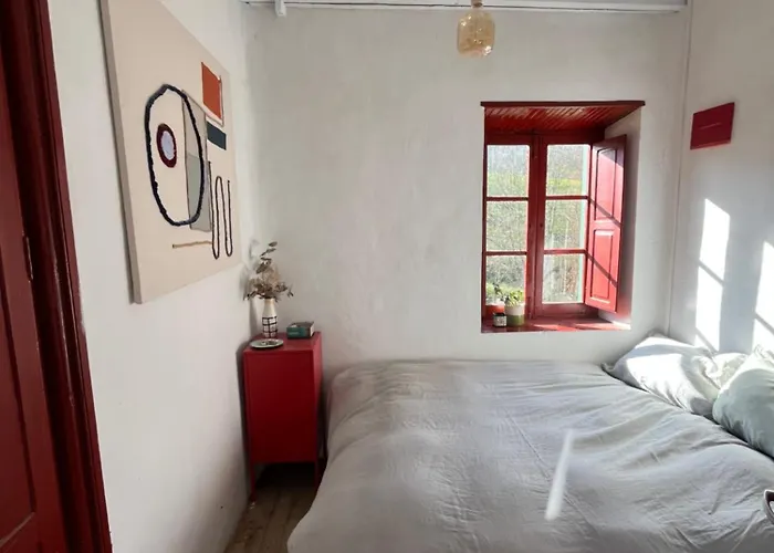 Cal Mengo شاليه